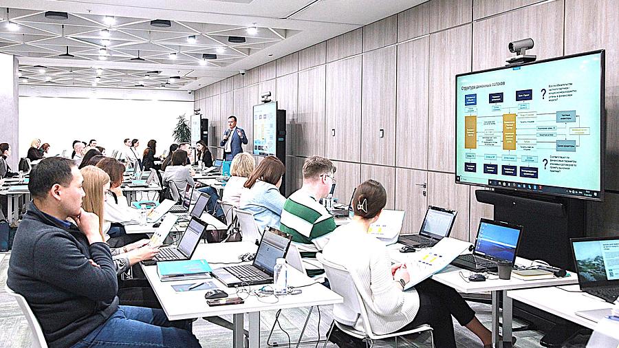 Обложка курса «Финансовое моделирование в проектах ГЧП: практические аспекты»